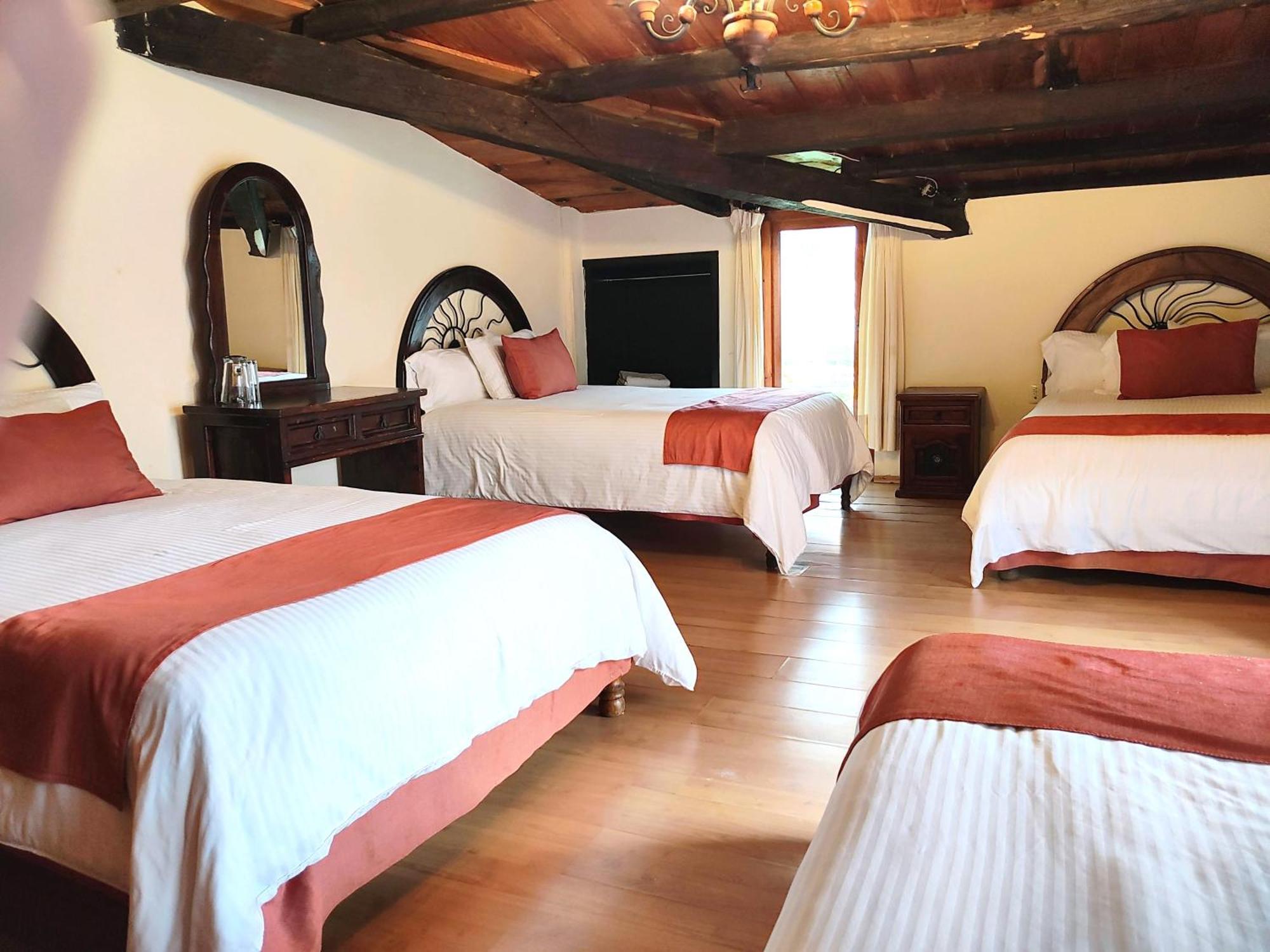 Hotel Barrio Antiguo San Cristobal de las Casas Luaran gambar